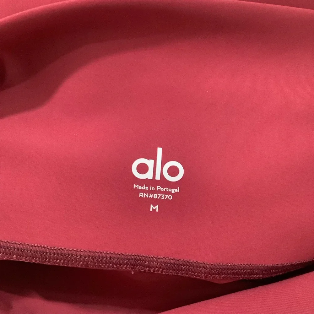 ALO Yoga alo yoga